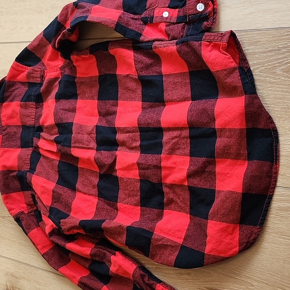 Boys Plaid Red and Black Shirt, Medium 8/10 - Picture 5 of 5